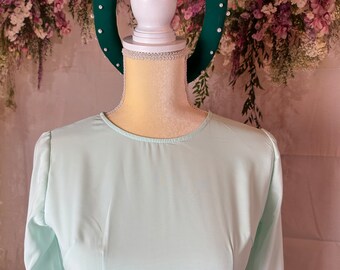 グリーンのアオザイ ベトナム花嫁介添人用ロングドレス（パンツ