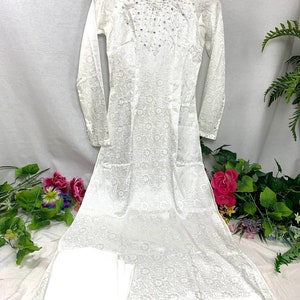 White Ao Dai Vietnamese Gam Beaded Long Dress with Matching Color Pants with NO Headband G81 image 2