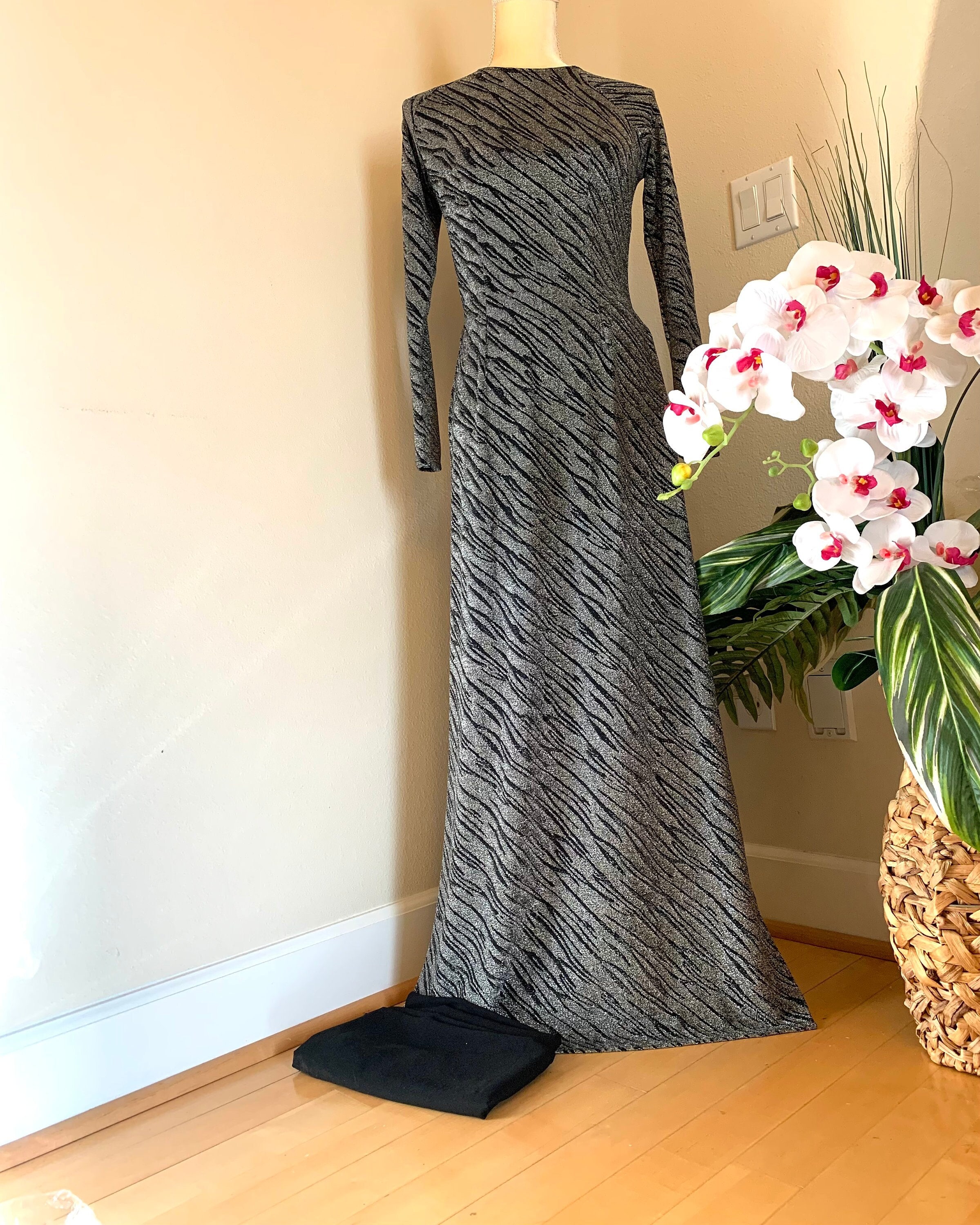 Silver or Blue Ao Dai Vietnamese Kim Xa Stretchy Long Dress With Pants free Shipping - Etsy Silver or Blue Ao Dai Vietnamese Kim Xa Stretchy Long Dress With Pants free Shipping - Etsy