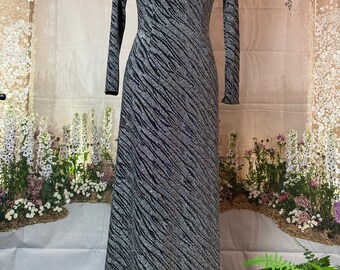 Blue and Siver Ao Dai Vietnamese Kim Sa Stretchy Long Dress Blue and Siver Ao Dai Vietnamese Kim Sa Stretchy Long Dress