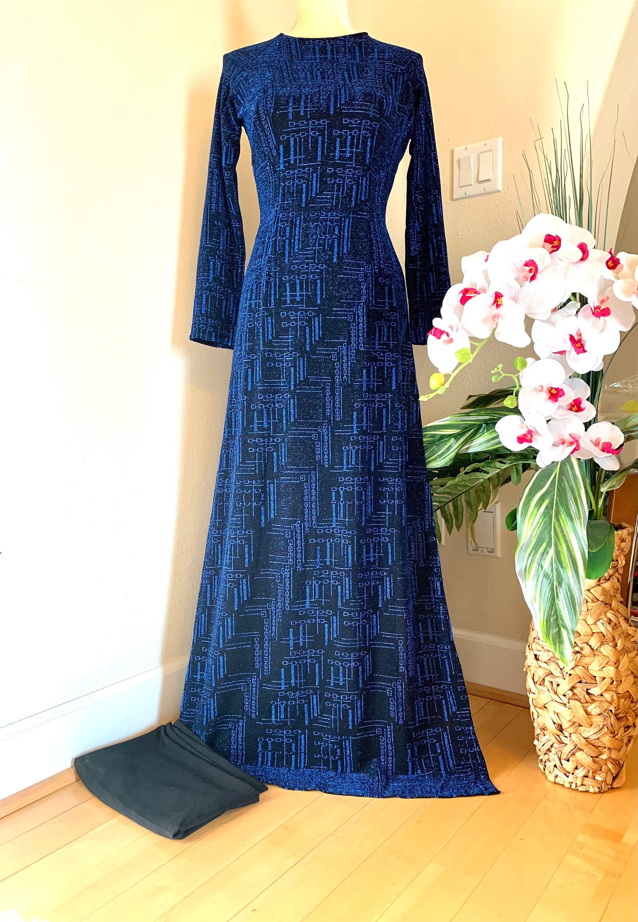 Silver or Blue Ao Dai Vietnamese Kim Xa Stretchy Long Dress Silver or Blue Ao Dai Vietnamese Kim Xa Stretchy Long Dress