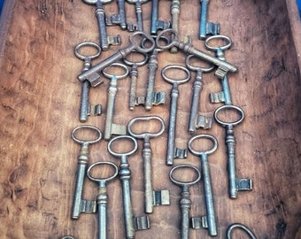 Real Antique Skeleton Keys. Witchcraft. Hoodoo. Voodoo. Conjure. Folk Magic. Road Opener. Magical Curio.