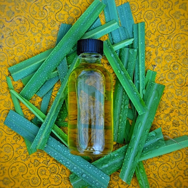 Lemongrass Tincture. Road Opening. Spiritual Cleansing. Healing. Repel Evil. Hoodoo. Voodoo. Rootwork. Conjure. Witchcraft. Folk Magic