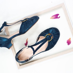 Art Deco Leather Mary Jane Heels: Velvet Blue Vintage Swing Shoes