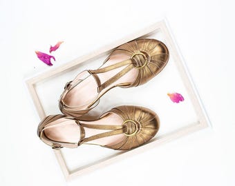Art Deco Leather Mary Jane Heels: Vintage Swing Dance Shoes