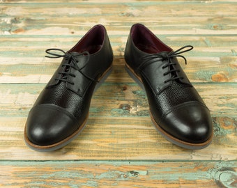 Black elegant derby style men's shoes, Natural leather shoes, Vintage oxford style