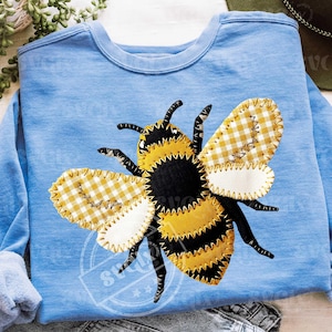 Faux Quilt Bee PNG, Bumble Bee png, Bee Patchwork png, Cottagecore png, Spring Bee png, Farm Insect png