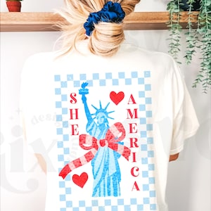 Estátua da Liberdade PNG, Coquette Liberty png, Ela ama a América png, Coquette USA flag png, Design da bandeira FOJ, Design patriótico moderno por svgix