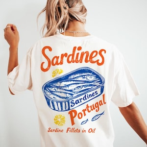Retro Sardinen PNG, Sardinen PNG, Konserven Sardinen Design, Fischer ÄsthetikCoastal Ocean Clipart Shirt Design Bilder von SVGix