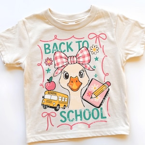 De volta às aulas PNG svg, Primeiro dia de aula, Volta às aulas, Menina, 1º dia de aula, Design de escola para meninas, Ganso escolar PNG Svg por SVGix