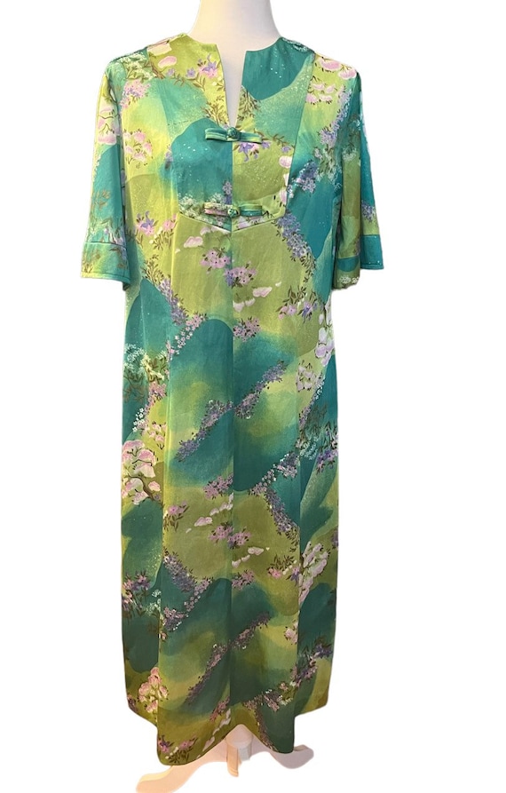 1960’s/70’s Vintage Asian Inspired Dress by “Hawai