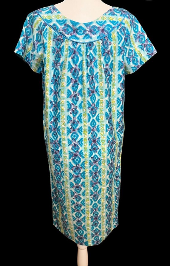 Beautiful Vintage 60’s Hawaiian day dress - image 3