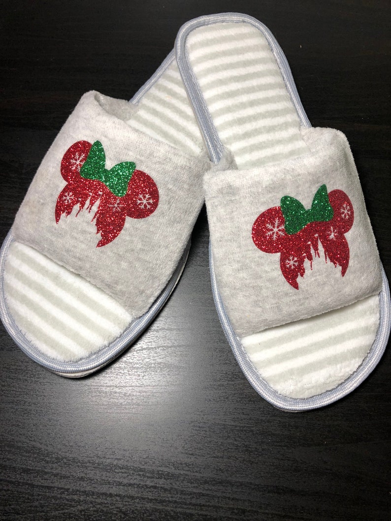 minnie mouse house shoes
