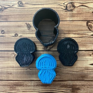 Jellyfish Bath Bomb Mold Press