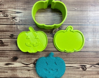 Jack o Lantern Pumpkin Bath Bomb Mold Press