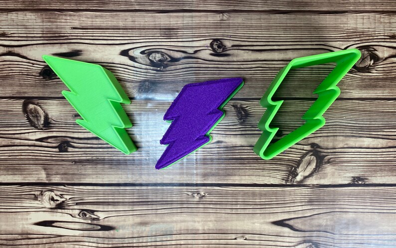 Lightning Bolt Bath Bomb Mold Press