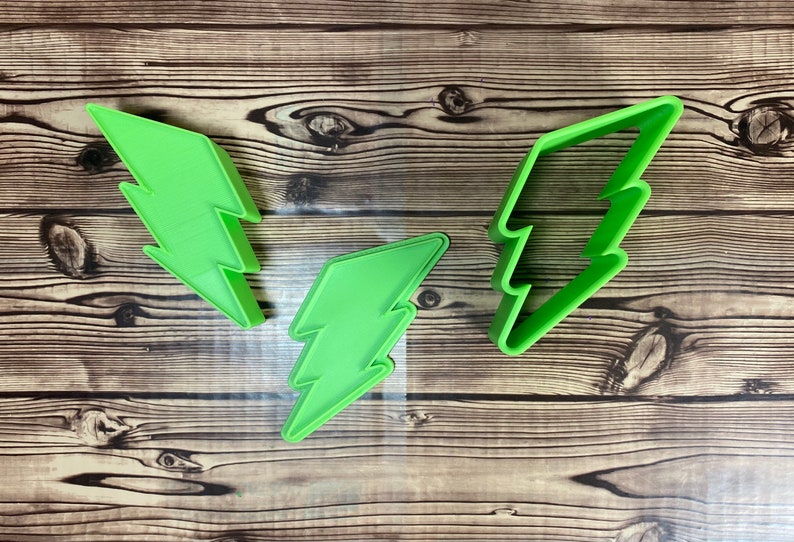 Lightning Bolt Bath Bomb Mold Press
