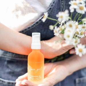 farm girl | cleansing oil | natural