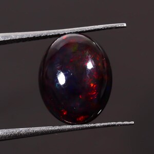 Black Ethiopian Opal Cabochon: Oval Gemstone, 4.00 ct