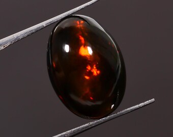 Schwarzer Äthiopischer Opal Cabochon: Ovaler Edelstein für die Schmuckherstellung (9 Cts, 18X13X8 mm)