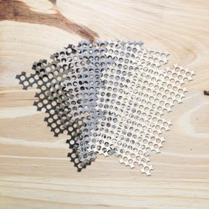 Découpes à pois (paquet de 6) | Éphémères | Objets découpés pour journal indésirable | Fournitures de scrapbooking | Découpes pour fabrication de cartes | Sous-vêtements pour cartes | Embellissements