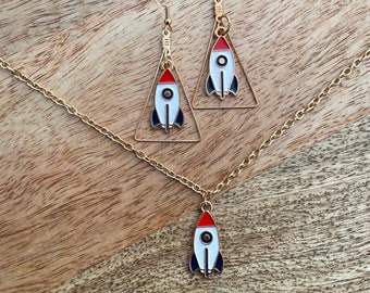 Rocket to the Top Earrings and Necklace Set