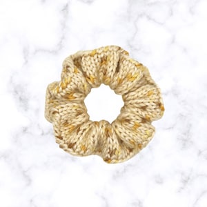 Honey Drop-scrunchie