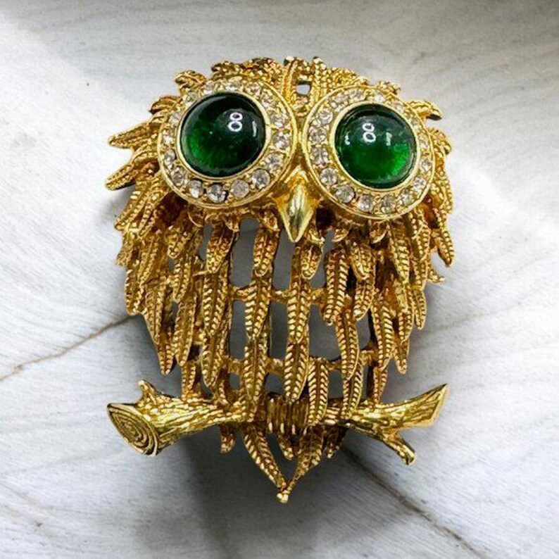 Vintage Gold Tone Owl Brooch Pin Green and Clear Glass Stones Eyes