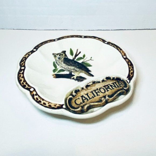 Vintage California Souvenir Ceramic Owl Trinket Dish or Ashtray by Treasure Craft, Owl Ring Dish, Ceramic Owl, California Souvenir Dish