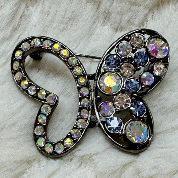 Lia Sophia Pin - Etsy
