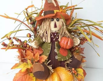 Scarecrow Sitter Fall Centerpiece, Pumpkin Decor, Thanksgiving Table