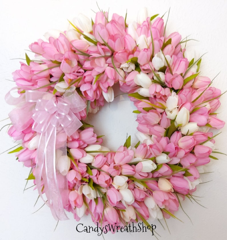 SALE, 3 Color Options, Tulip Wreath, Floral Wall Decor, Spring Floral Wreath, Flower Wreath, Everyday Floral Wreath, Mother Gift Pink and White