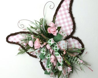 Butterfly Grapevine Door Hanger, Butterfly Wreath, Spring Wreath, Floral Grapevine Butterfly, Summer Wreath, Spring Butterfly, Mother Gift