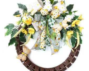 Butterfly Welcome Wreath, Spring Floral Wreath, Spring Butterfly Wreath, Butterfly Wall Decor, Yellow Floral Front Door Wreath, Mother Gift