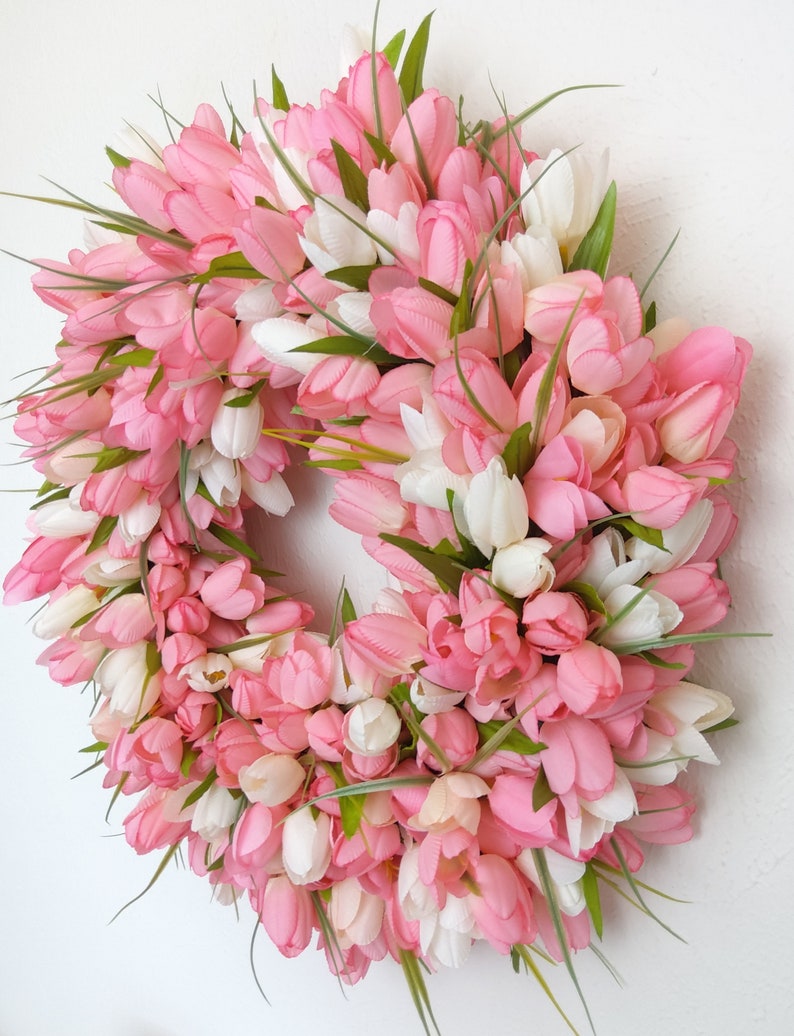 SALE, 3 Color Options, Tulip Wreath, Floral Wall Decor, Spring Floral Wreath, Flower Wreath, Everyday Floral Wreath, Mother Gift image 6