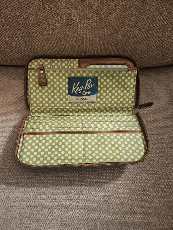 Vintage FOSSIL KEY-PER Green Wallet - image 5