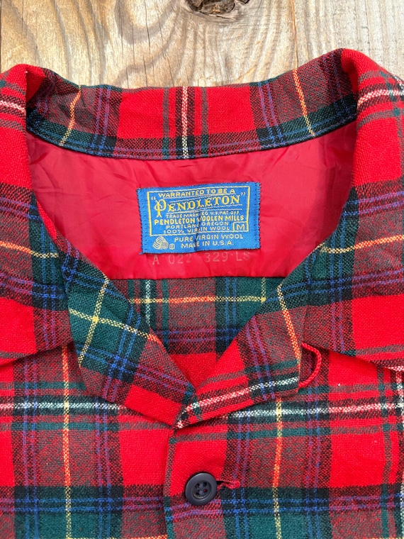 Vintage Thrashed Red Pendleton Loop Collar Board … - image 5