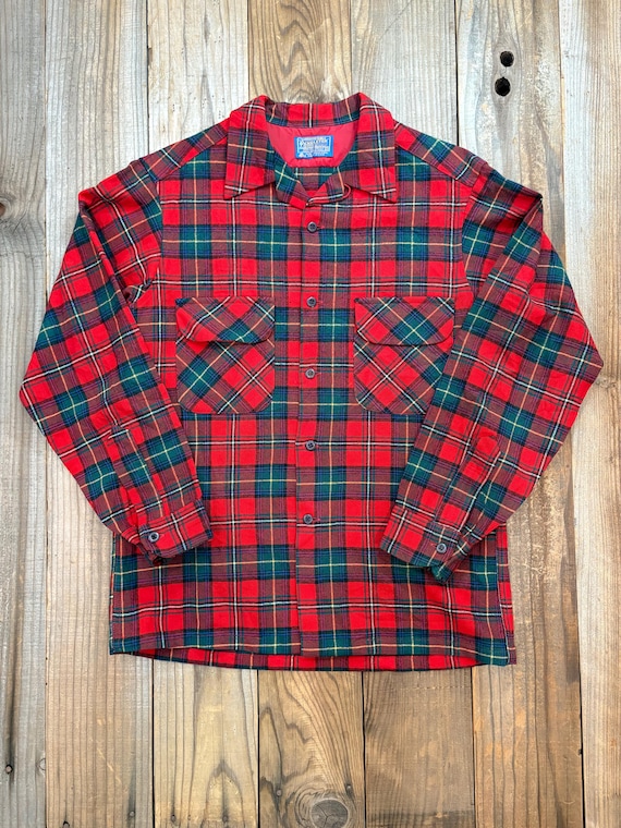 Vintage Thrashed Red Pendleton Loop Collar Board … - image 1