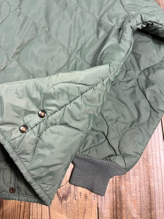 1980's US Military Army Green Thermal Quilted Liner Z… - Gem