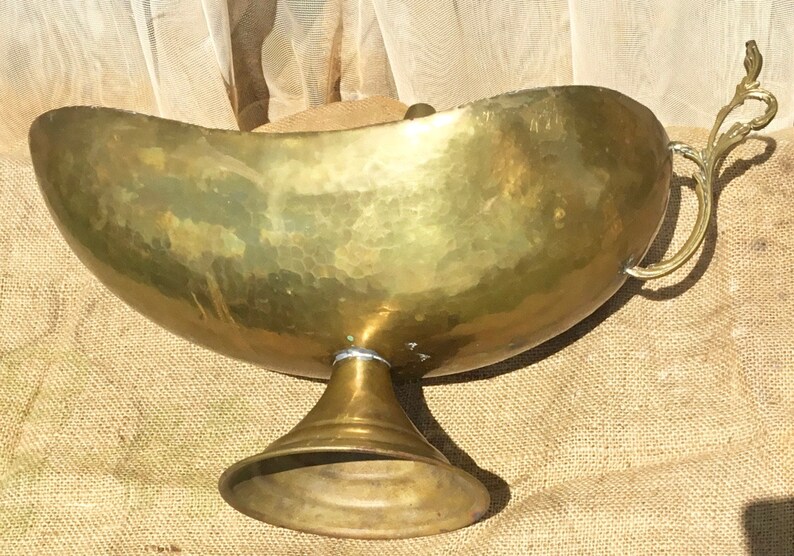 19x12 Brass Oil Lamp Aladdin Genie Dreamy Vintage Collectible MCM Patina Hammer