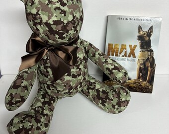Max:Best Friend. Hero. Marine. Book and Bear