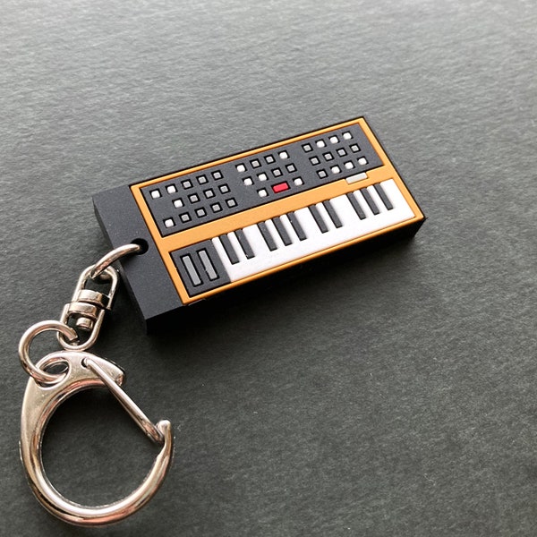 PVC sleutelhanger SynthKeyRing　02 ANALOGE SYNTHESIZER Afbeelding van Prophet-5