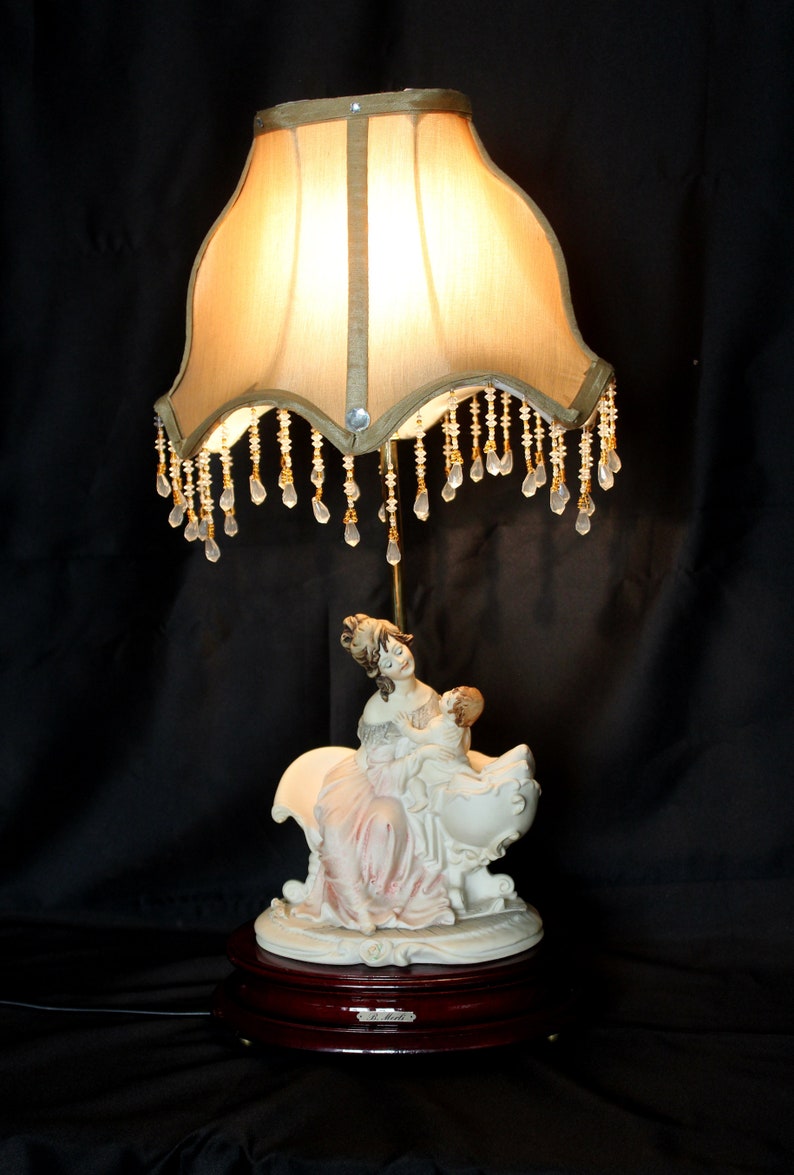 Lovely lamp Capodimonte with figurine of Mother and Child by image 4