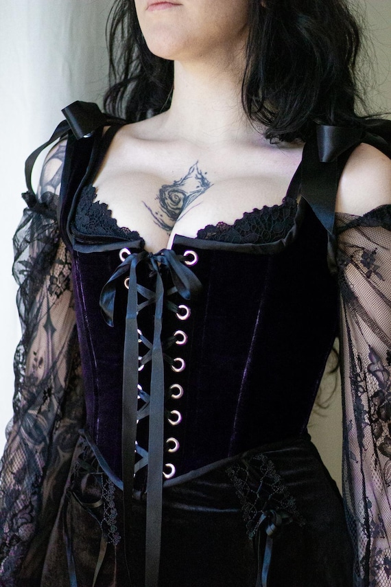 Corset gothique en velours violet – corset médiéval fantasy, bustier renaissance, tenue de soirée ou cosplay