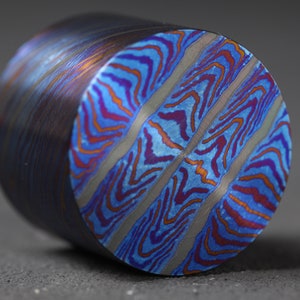 Ti/Zr damascus (Mosaic pattern) 1.18&quot; dia x 1&quot; length (30mm x 25.4mm)- Mokuti round bar - Exotic metals - Raw material - raingmaker Titanium