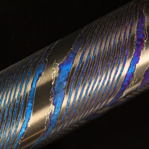 Kristallisierter ZrTi Stab (Twist Muster) - Sondergrößen - Exotische Metalle - Ringrohling - Mokuti Stab - Schmuckherstellung Zubehör - Kristall Ti