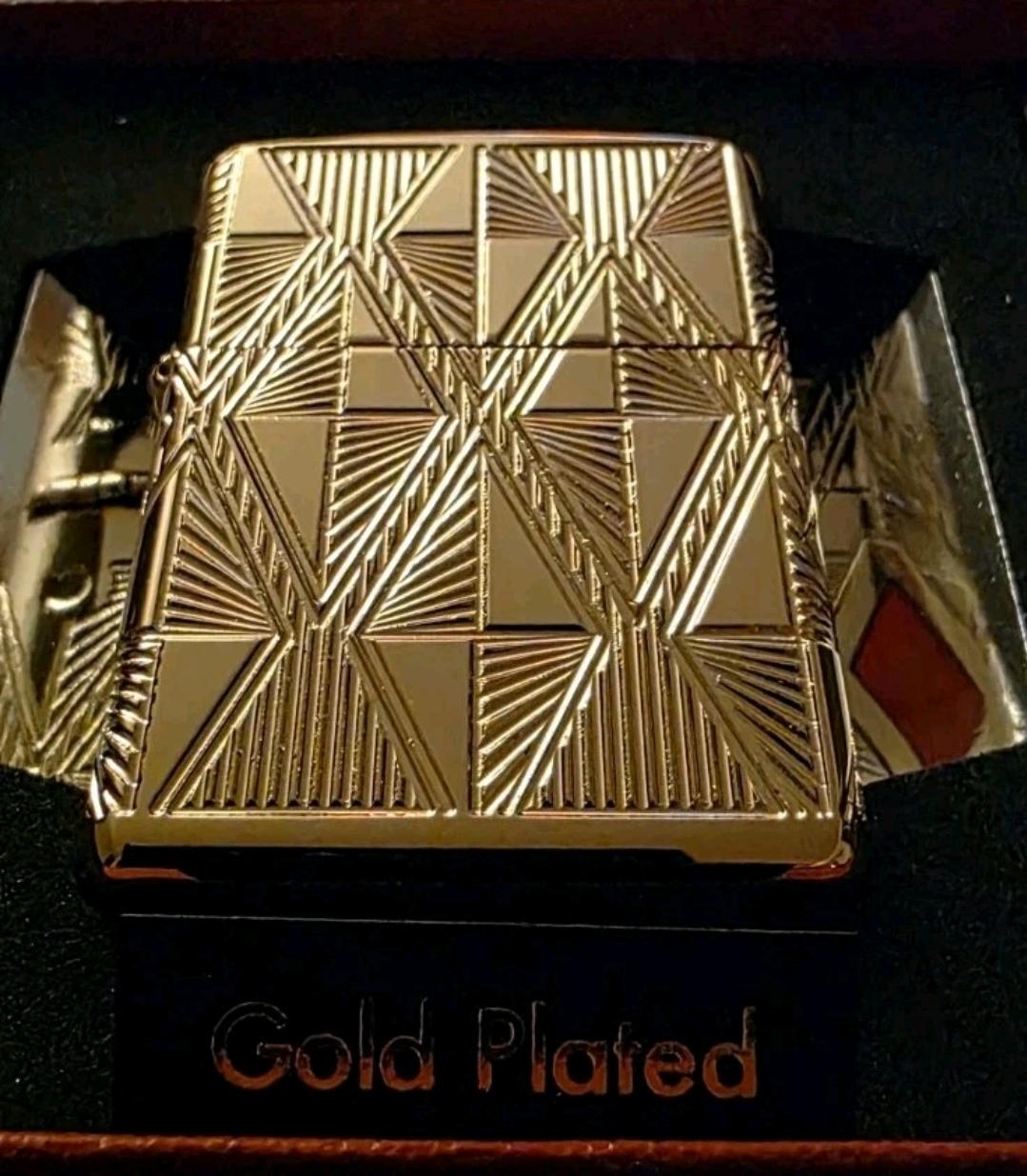 Zippo Luxury Diamond Design Armor 360 Multicut Engraving Gold