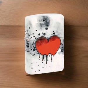 Zippo 46258 Love Drip Design Glow in the Dark New In Box