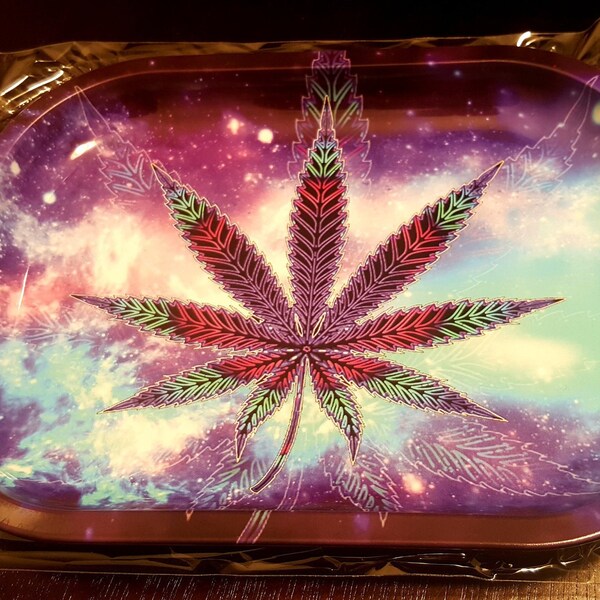 Premium Small Metal Rolling Tray with beautiful art work