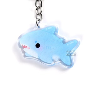 Great White Shark Acrylic Glitter Keychain | Kawaii Chibi Marine Animal ArtCharm | Cute Cartoon Sea Creature Aquarium Souvenir Keyring Gift